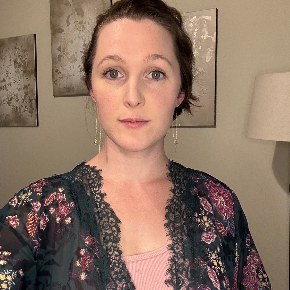 Meet your Posher, Carrie